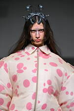 アンリアレイジ 2025年春夏コレクション - 生み出し纏う風｜写真14