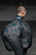 アンリアレイジ 2025年春夏コレクション - 生み出し纏う風｜写真20