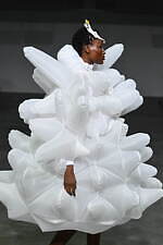 アンリアレイジ 2025年春夏コレクション - 生み出し纏う風｜写真78