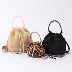 レスポートサック アトリエ24年秋冬、バンブーハンドルのふわふわファーバッグ＆初のバックパックも｜写真1