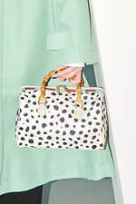 レスポートサック アトリエ24年秋冬、バンブーハンドルのふわふわファーバッグ＆初のバックパックも｜写真10