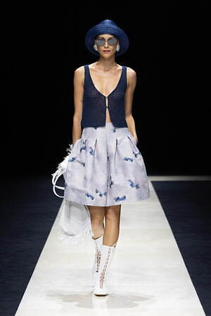 エンポリオ アルマーニ(EMPORIO ARMANI) 2025年春夏ウィメンズコレクション  - 写真21