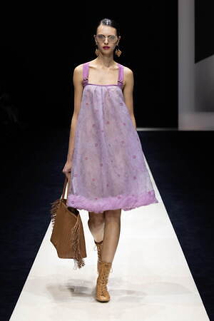 エンポリオ アルマーニ(EMPORIO ARMANI) 2025年春夏ウィメンズコレクション  - 写真65