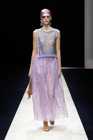 エンポリオ アルマーニ(EMPORIO ARMANI) 2025年春夏ウィメンズコレクション  - 写真66