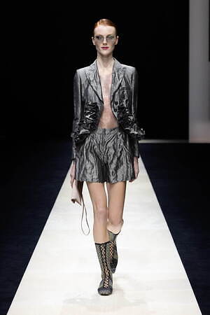 エンポリオ アルマーニ(EMPORIO ARMANI) 2025年春夏ウィメンズコレクション  - 写真68