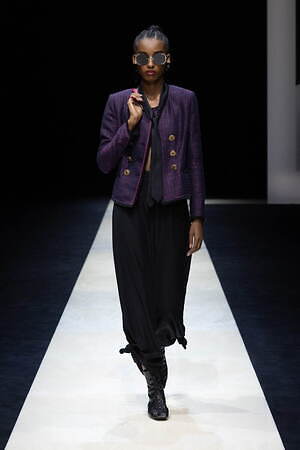 エンポリオ アルマーニ(EMPORIO ARMANI) 2025年春夏ウィメンズコレクション  - 写真92