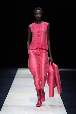 エンポリオ アルマーニ(EMPORIO ARMANI) 2025年春夏ウィメンズコレクション  - 写真99