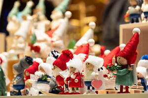 東京ミッドタウンの24年イルミネーション、シャボン玉＆雪のふんわり舞う演出や幻想的な光｜写真11