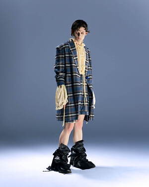 イージェイ シェヤン(EJ SHEYANG) 2025年春夏ウィメンズ&メンズコレクション  - 写真6