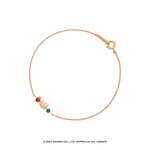 カナル 4℃×ハローキティ、ストーンきらめく猫耳リングやりんご型の石座を飾ったネックレス｜写真3