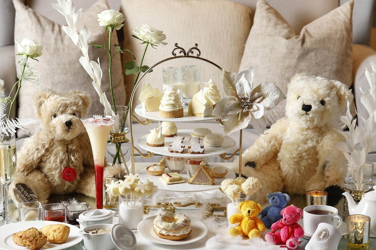 クリームチーズ｜ホテル インターコンチネンタル 東京ベイ“雪”着想真っ白なアフタヌーンティー、テディベア付きプランも