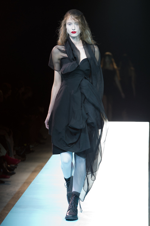 ヨウジヤマモト 2011年春夏<span>コレクション</span> - 写真4