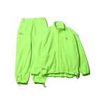 フレッシュサービスの“サウナ”ライン、ネオンイエローのフリース素材トラックスーツやポンチョ｜写真2