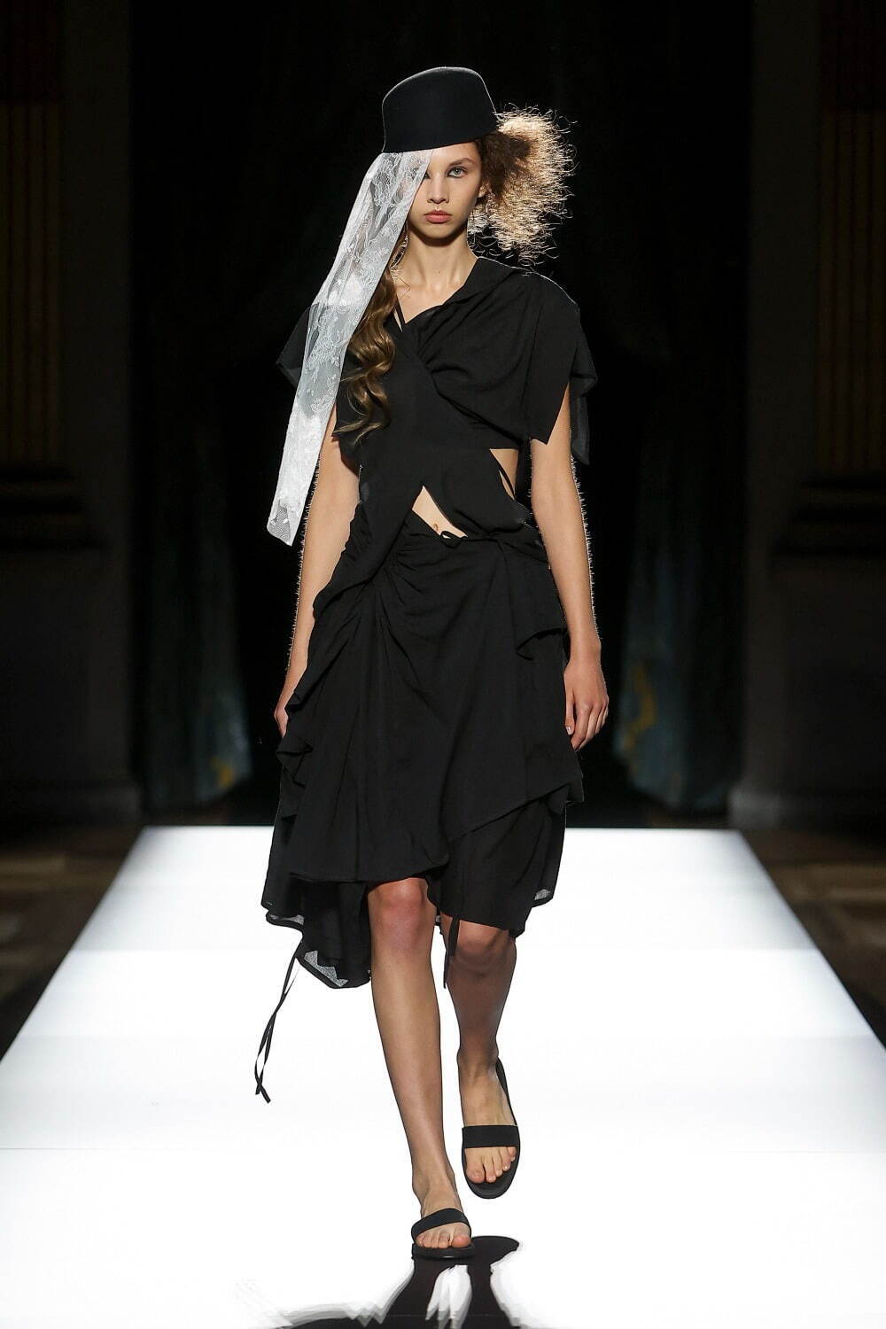 ヨウジヤマモト(Yohji Yamamoto) 2025年春夏ウィメンズ