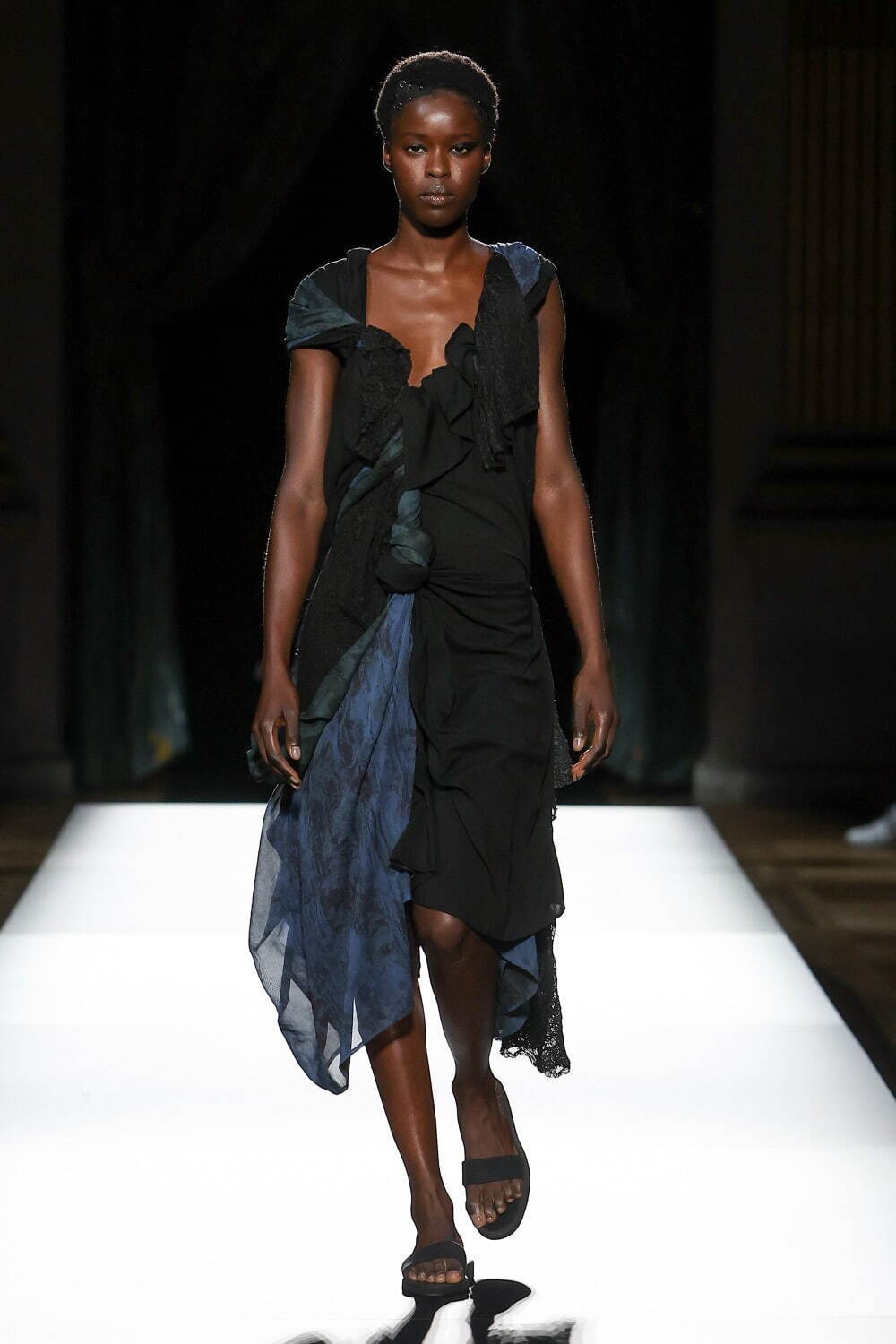 ヨウジヤマモト 2025年春夏｜ ワンピース