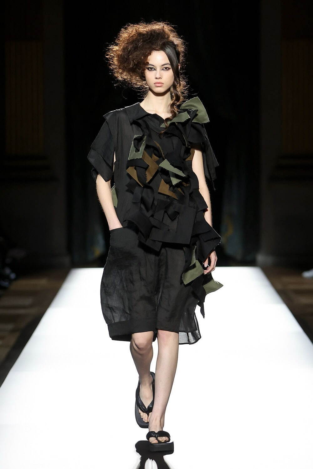 ヨウジヤマモト ファムYohji Yamamoto FEMME ウール縮絨ショール