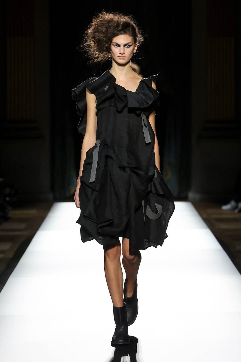 ヨウジヤマモト 2025年春夏｜ ワンピース