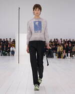 ロエベ2025年春夏ウィメンズコレクション、研ぎ澄まされたアウトライン｜写真56