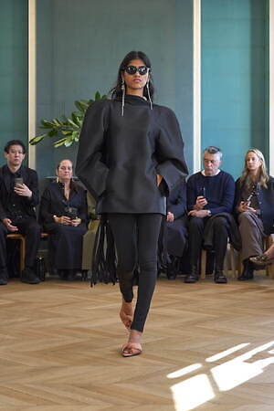 カルヴェン(CARVEN) 2025年春夏ウィメンズコレクション  - 写真17