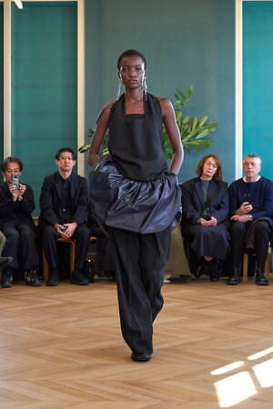 カルヴェン(CARVEN) 2025年春夏ウィメンズコレクション  - 写真23