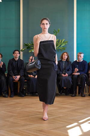 カルヴェン(CARVEN) 2025年春夏ウィメンズコレクション  - 写真24