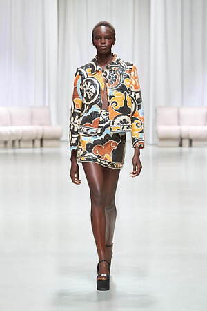 レオナール(LEONARD) 2025年春夏ウィメンズコレクション  - 写真1