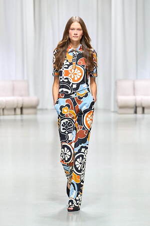 レオナール(LEONARD) 2025年春夏ウィメンズコレクション  - 写真2