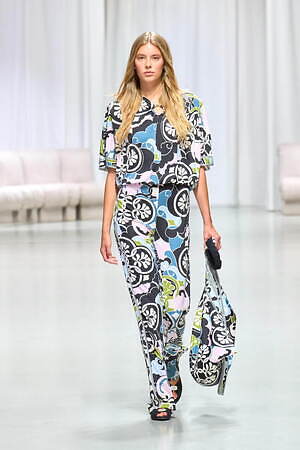 レオナール(LEONARD) 2025年春夏ウィメンズコレクション  - 写真22