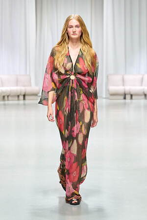 レオナール(LEONARD) 2025年春夏ウィメンズコレクション  - 写真45