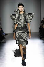 ジュンヤ ワタナベ 2025年春夏コレクション - 夢見るインダストリアル｜写真12