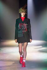 ノワール ケイ ニノミヤ 2025年春夏コレクション - 薔薇の想像力｜写真9