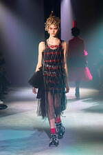 ノワール ケイ ニノミヤ 2025年春夏コレクション - 薔薇の想像力｜写真11