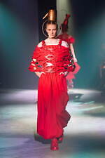 ノワール ケイ ニノミヤ 2025年春夏コレクション - 薔薇の想像力｜写真15