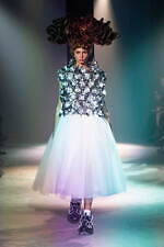 ノワール ケイ ニノミヤ 2025年春夏コレクション - 薔薇の想像力｜写真30