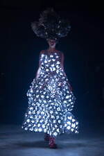 ノワール ケイ ニノミヤ 2025年春夏コレクション - 薔薇の想像力｜写真31