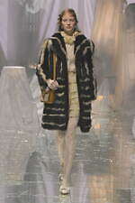 ヴァレンティノ 2025年春夏コレクション - 安らぎをもたらす“美”｜写真46