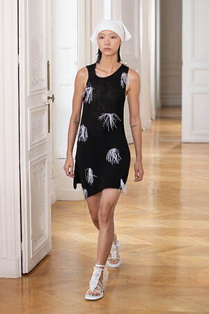 クリスチャン ワイナンツ(christian wijnants) 2025年春夏ウィメンズコレクション  - 写真17