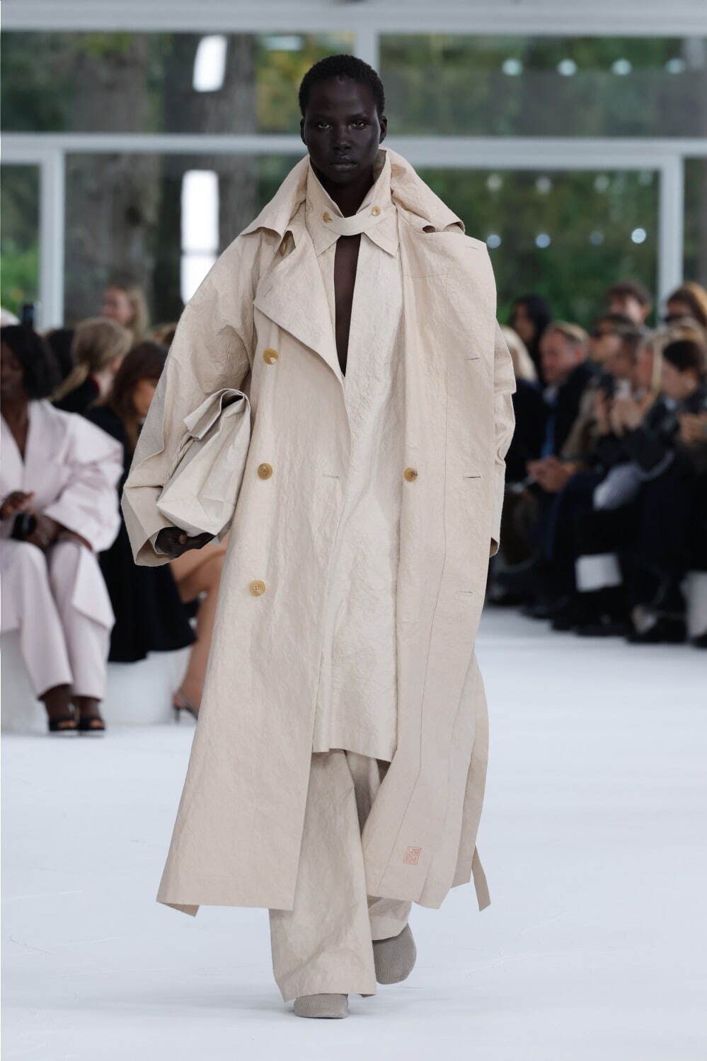 イッセイ ミヤケ(ISSEY MIYAKE) 2025年春夏ウィメンズ