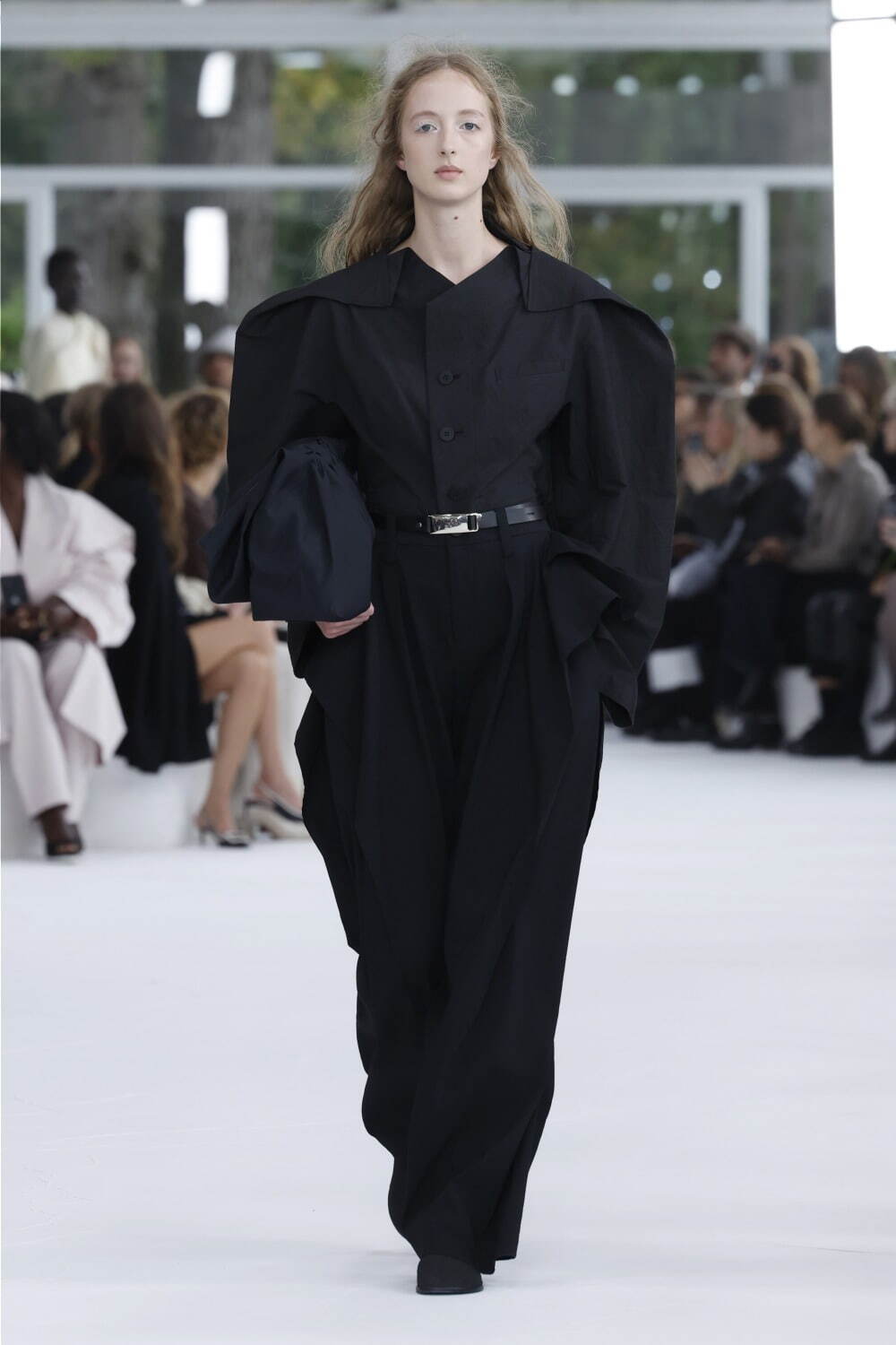 イッセイ ミヤケ(ISSEY MIYAKE) 2025年春夏ウィメンズ