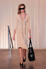 アンドレアス・クロンターラー フォー ヴィヴィアン・ウエストウッド 2025年春夏コレクション｜写真2