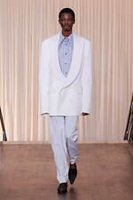 アンドレアス・クロンターラー フォー ヴィヴィアン・ウエストウッド 2025年春夏コレクション｜写真30