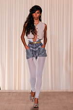 アンドレアス・クロンターラー フォー ヴィヴィアン・ウエストウッド 2025年春夏コレクション｜写真39