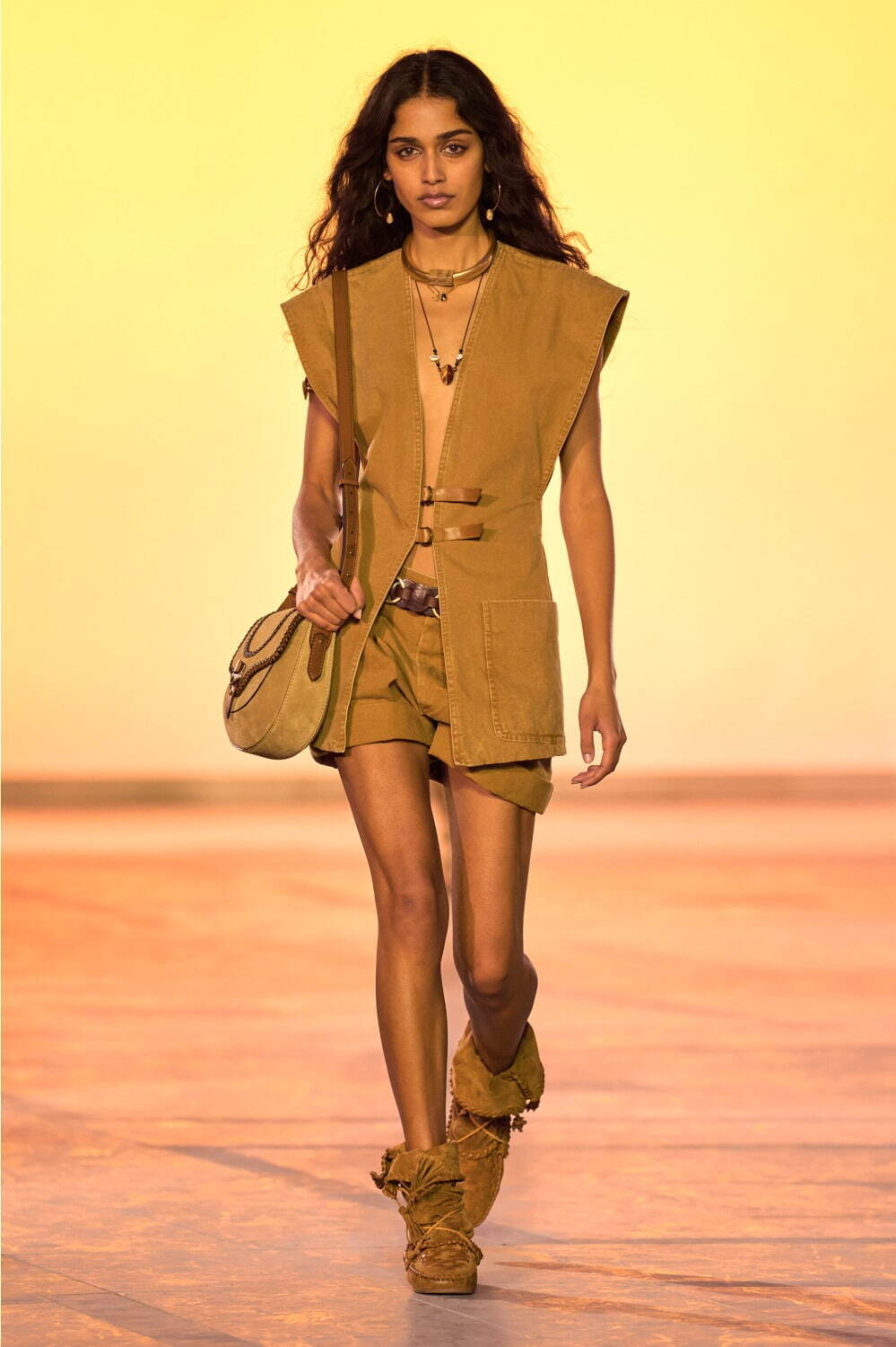 イザベル マラン(ISABEL MARANT) 2025年春夏ウィメンズ
