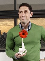 バーニーズ　ニューヨーク新宿店が20周年！ - ジョナサン アドラーをフューチャーしたアニバーサリーディスプレイ｜写真1