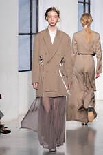 ウジョー 2025年春夏コレクション - 余白による"躍動感"テーラードの再定義｜写真2