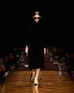 バレンシアガ 2025年夏コレクション - 記憶を辿る｜写真12