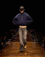 バレンシアガ 2025年夏コレクション - 記憶を辿る｜写真21