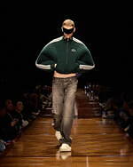 バレンシアガ 2025年夏コレクション - 記憶を辿る｜写真25