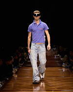 バレンシアガ 2025年夏コレクション - 記憶を辿る｜写真32