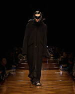 バレンシアガ 2025年夏コレクション - 記憶を辿る｜写真46